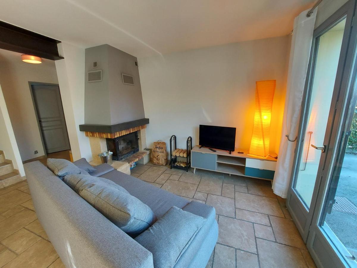Entre Lac Et Montagne, Chaleureuse Maison 3 Pieces Avec Tres Belle Vue Lac D'Annecy. Terrasse, Jardin, Parking, Cheminee, Barbecue …. Saint-Jorioz Ngoại thất bức ảnh