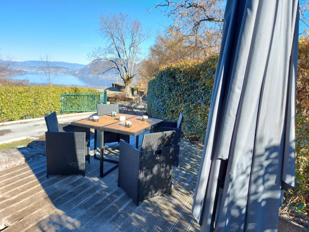 Entre Lac Et Montagne, Chaleureuse Maison 3 Pieces Avec Tres Belle Vue Lac D'Annecy. Terrasse, Jardin, Parking, Cheminee, Barbecue …. Saint-Jorioz Ngoại thất bức ảnh