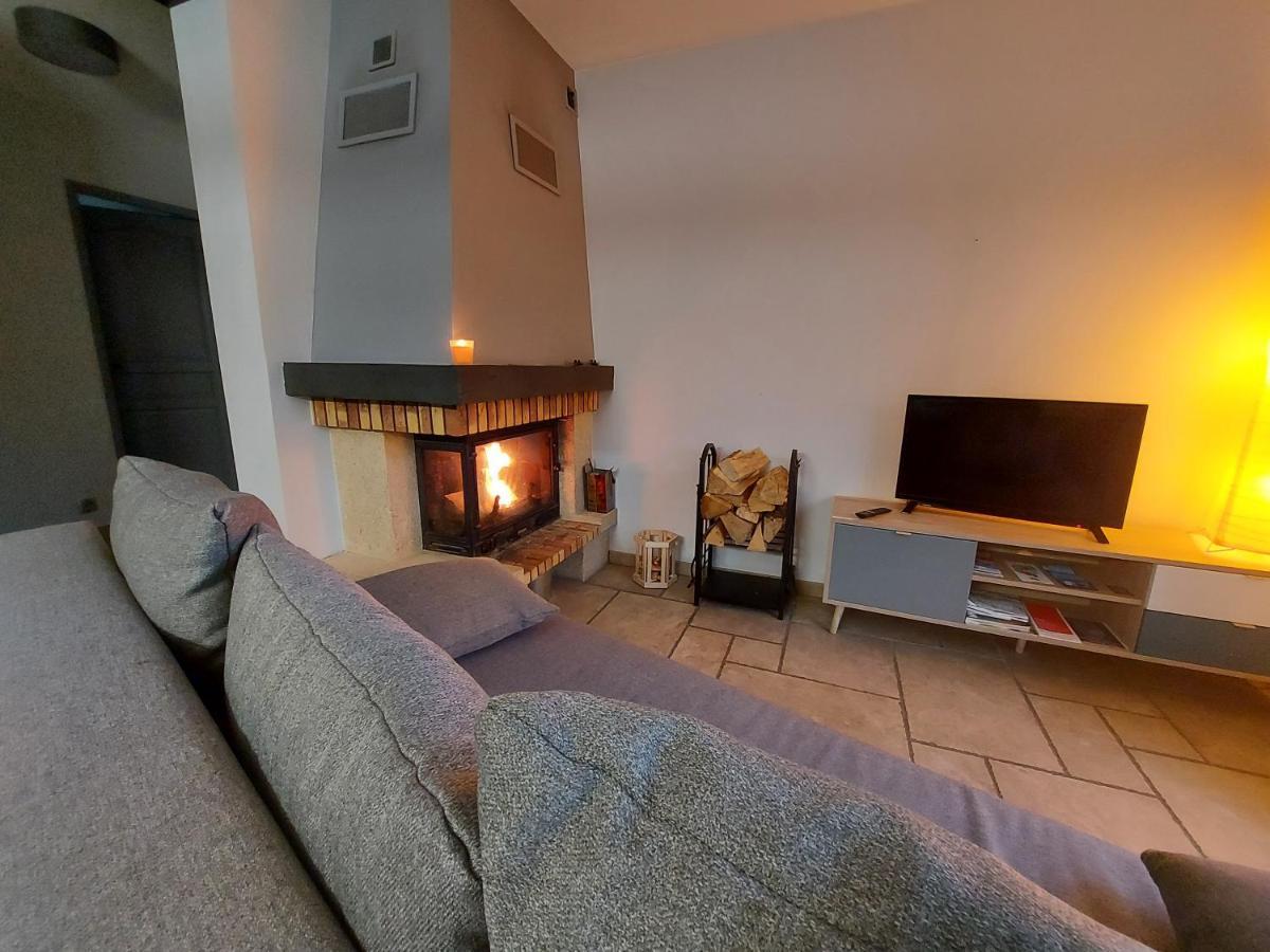 Entre Lac Et Montagne, Chaleureuse Maison 3 Pieces Avec Tres Belle Vue Lac D'Annecy. Terrasse, Jardin, Parking, Cheminee, Barbecue …. Saint-Jorioz Ngoại thất bức ảnh